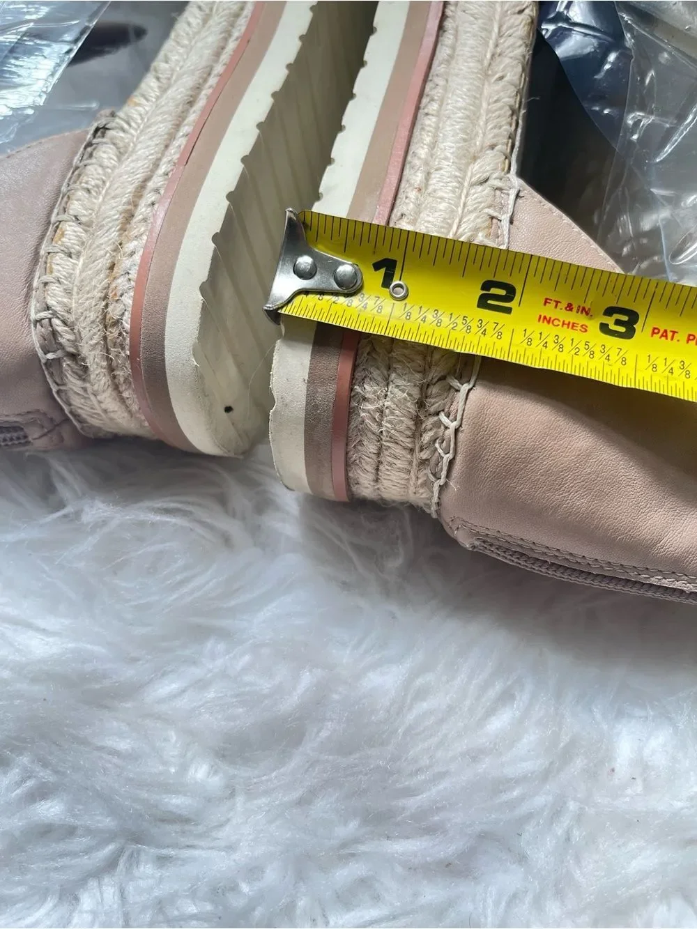 Vince Camuto vince camuto